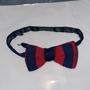 Cremieux bow tie red blue textured adjustable